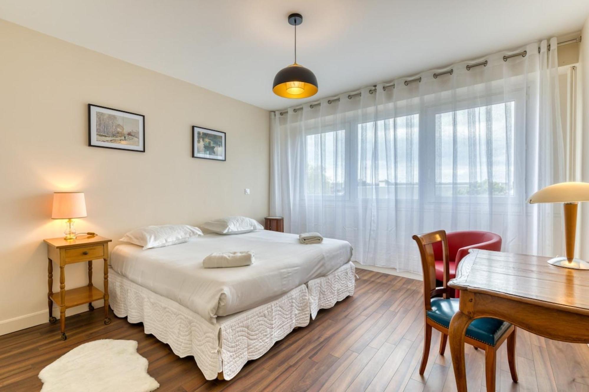 Francoise F5 Avec Parking Appartement Rouen Buitenkant foto